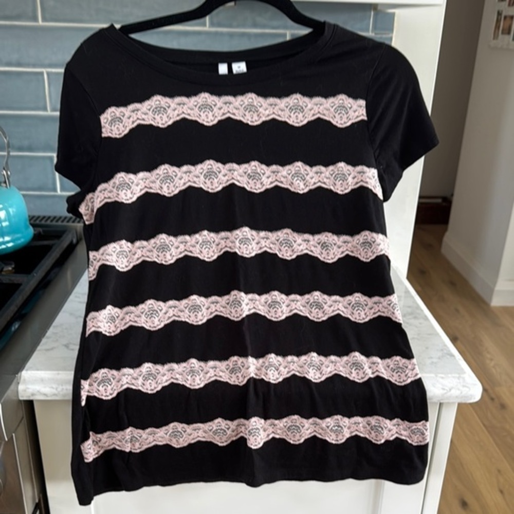 Elle Black and Pink Cap Sleeve Boxy Tee